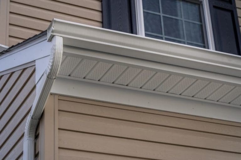 how-long-should-gutters-last-on-a-house